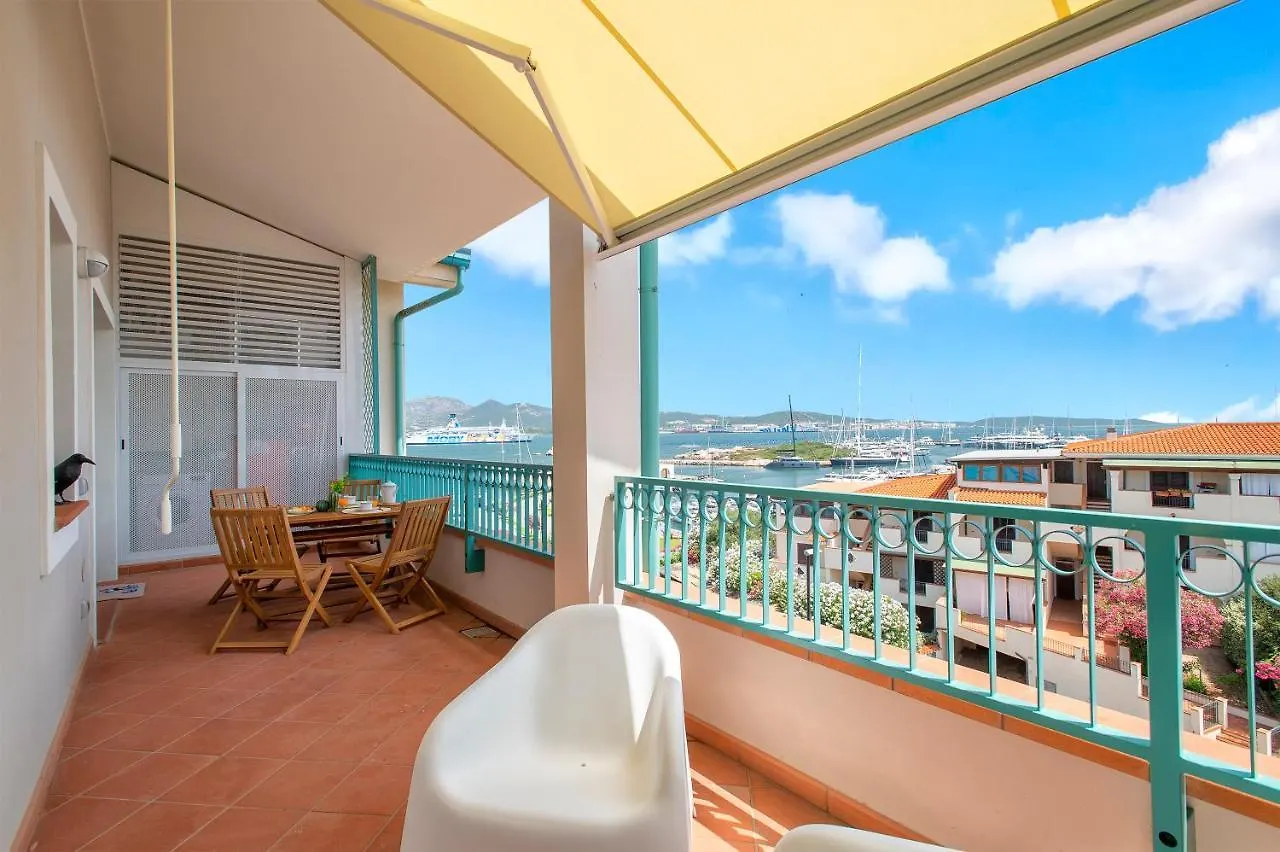 Blue Penthouse Apartment Olbia Italy
